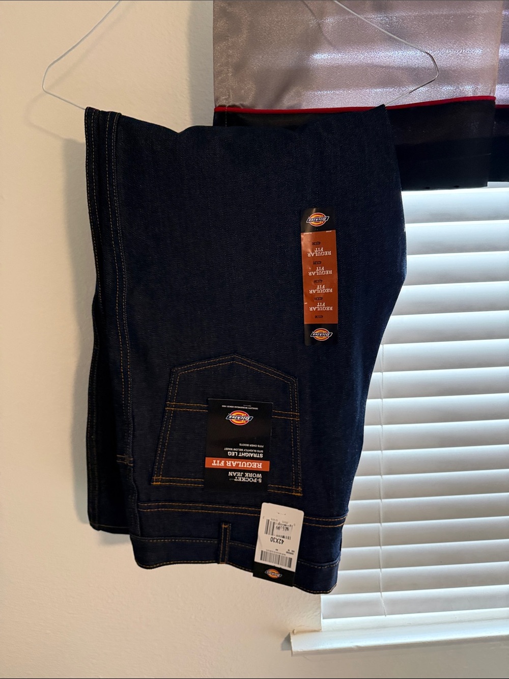 Dickies Men’s Dark Indigo Relaxed Fit Jeans